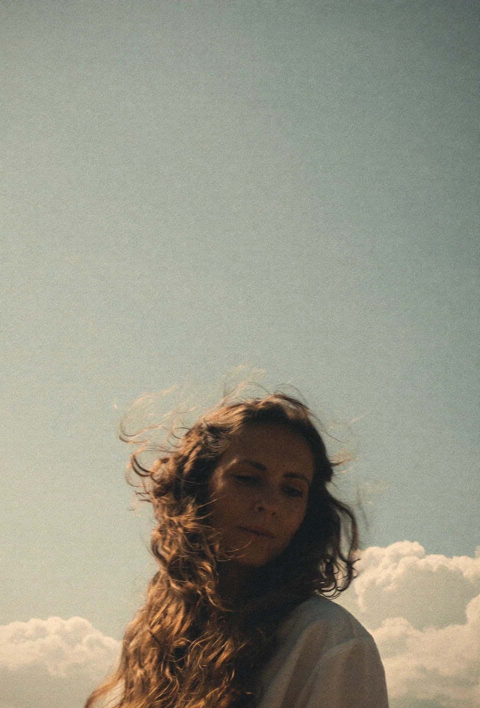 Tisha Mendes, portrait